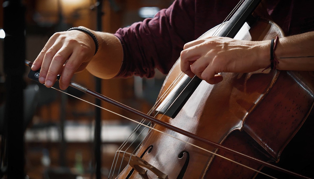 Cello Banner